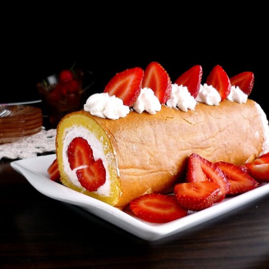 Strawberry Roll Cake