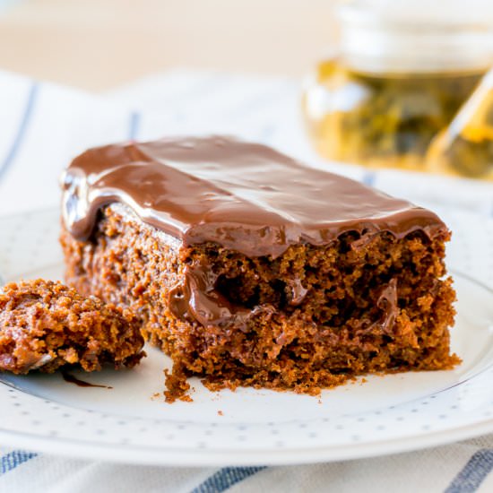 Eggless Yogurt Chocolate Cake