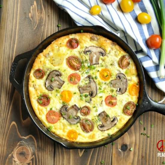 Sausage, Cheddar, & Tomato Frittata