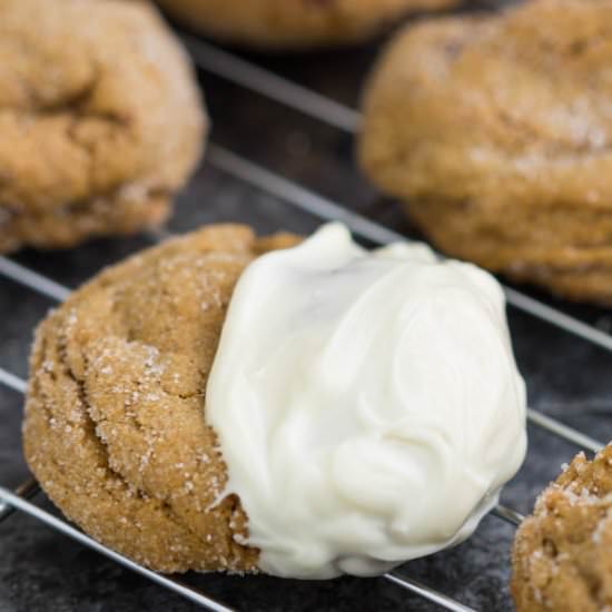 Chewy Molasses Ginger Cookies