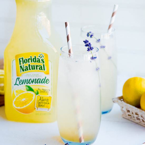 Boozy Lavender Lemonade Cocktail