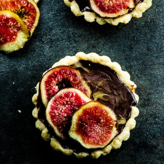 Fig And Tahini Truffle Tarts