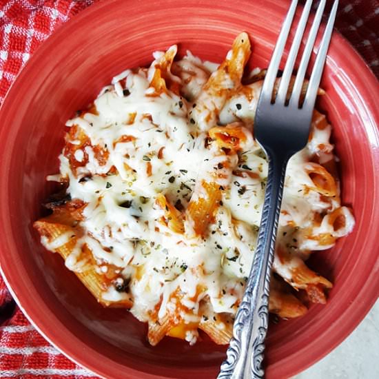 Slow Cooker Pizza Casserole
