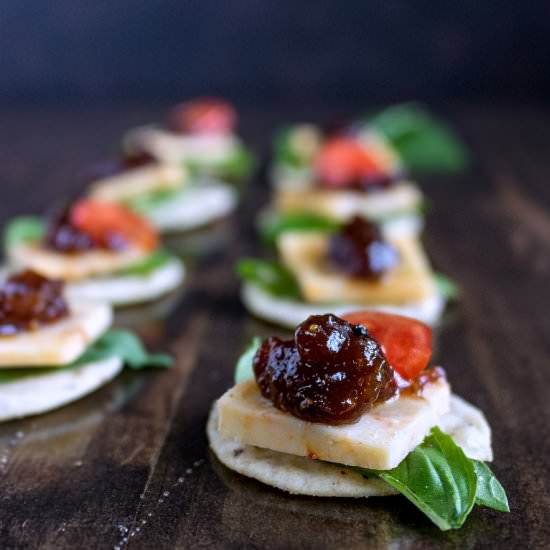 Cheddar Fig Honey Bites