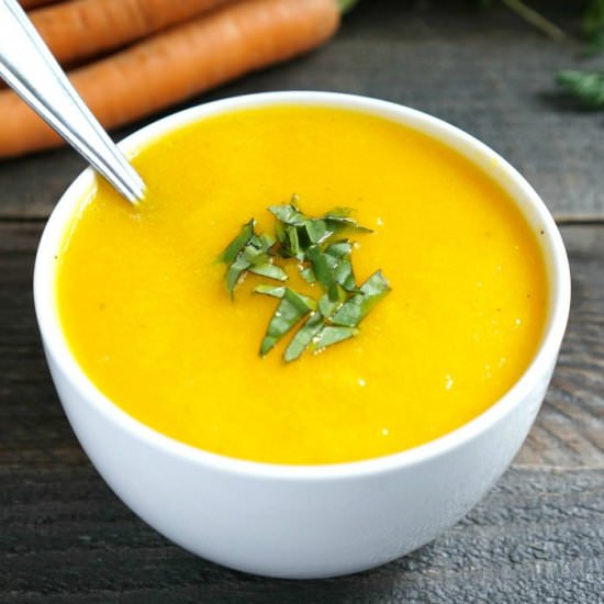Instant Pot Ginger Carrot Soup