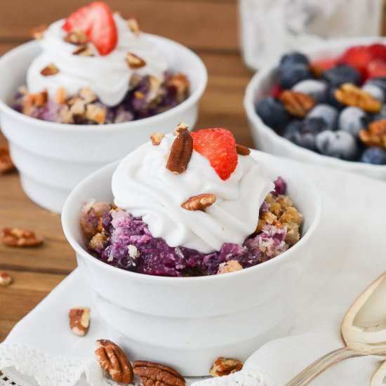 Grain free Peach Blueberry Crumble