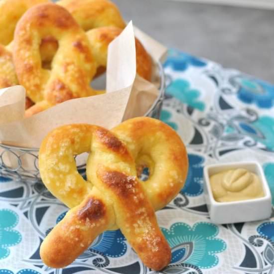 Keto Soft Pretzels