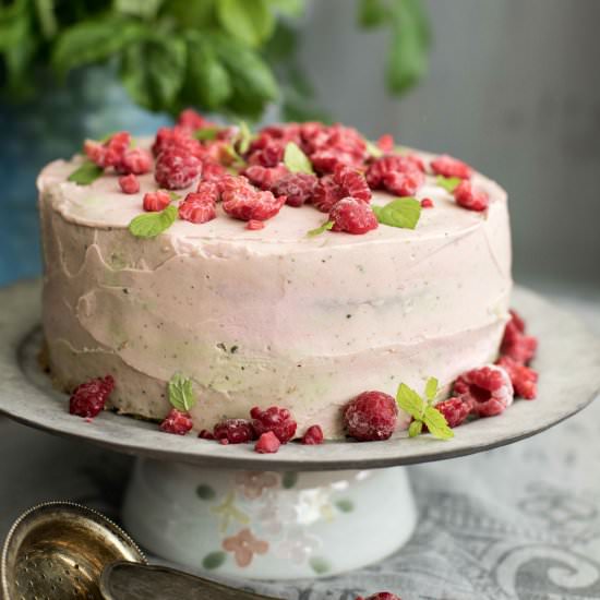Almond Cake with Raspberries