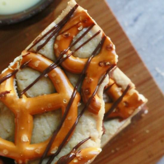 Chocolate CookieDough Pretzel Fudge