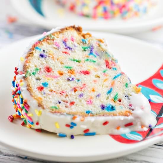 Funfetti Bundt Cake