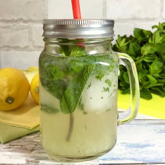 Limonana – Israeli Mint Lemonade