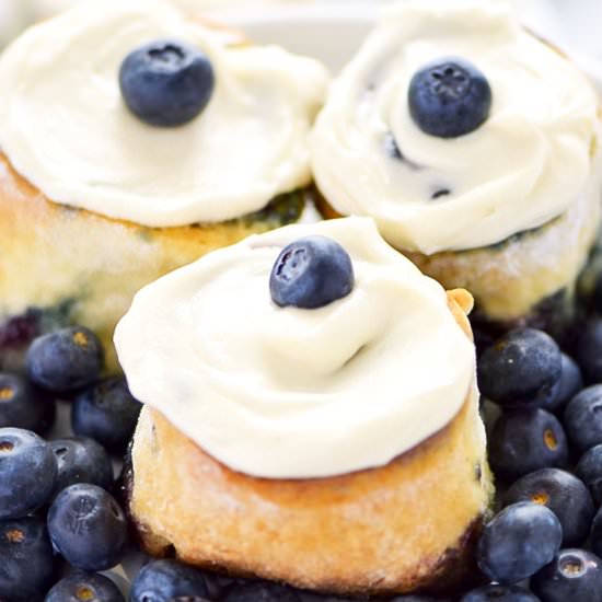 Gluten Free Blueberry Sweet Rolls