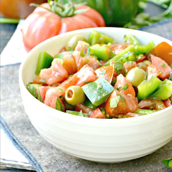 Tomato Pepper Green Olive Salad