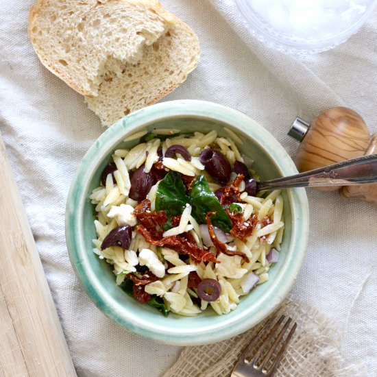Spinach & Orzo Salad