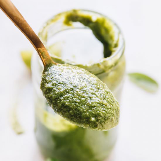Easy 10-Minute Basil Pesto
