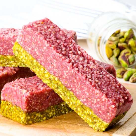 Pistachio Raspberry Energy Bars