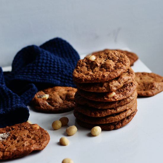Macadamia & White Chocolate Cookies