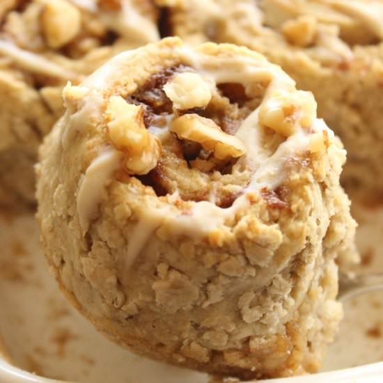 Vegan Oatmeal Apple Cinnamon Rolls