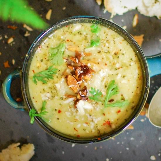 Broccoli and almond soup