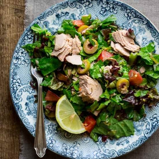 Chopped Salad with Tomatoes & Tuna