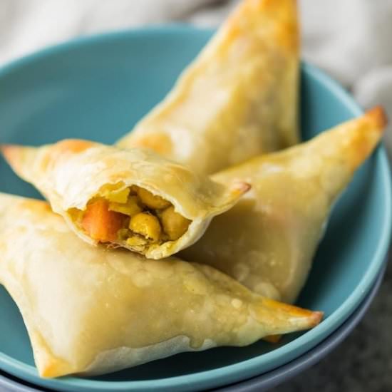 Baked Cauliflower Chickpea Samosas