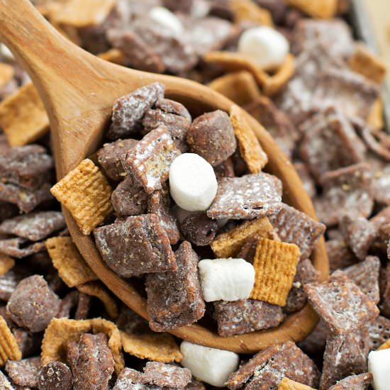 S’mores Muddy Buddies