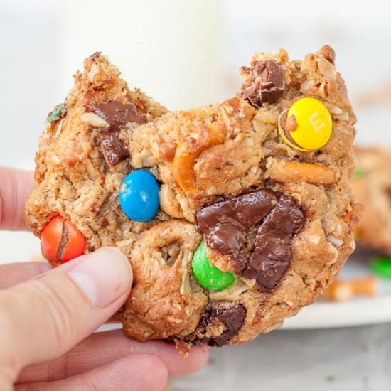 SOFT FLOURLESS KITCHEN SINK COOKIES