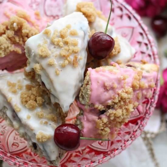 Cherry Almond Crumb Scones