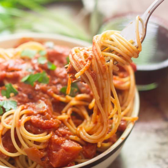 Spaghetti with Tomato Cream Sauce
