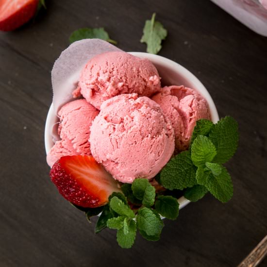 Strawberry Ice Cream