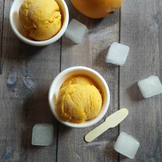 Mango Frozen Yogurt