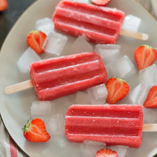 Strawberry popsicles
