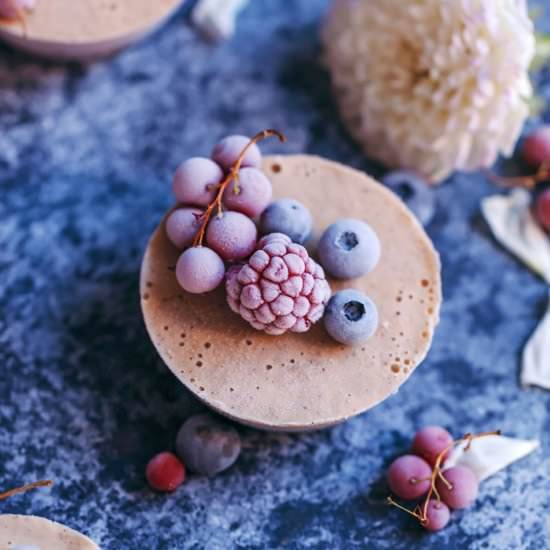 Mini raw ‘cheesecake’ tarts