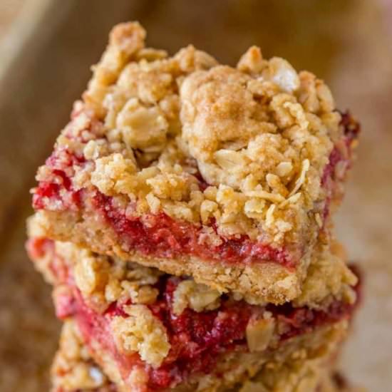 Fresh Strawberry Crumb Bars