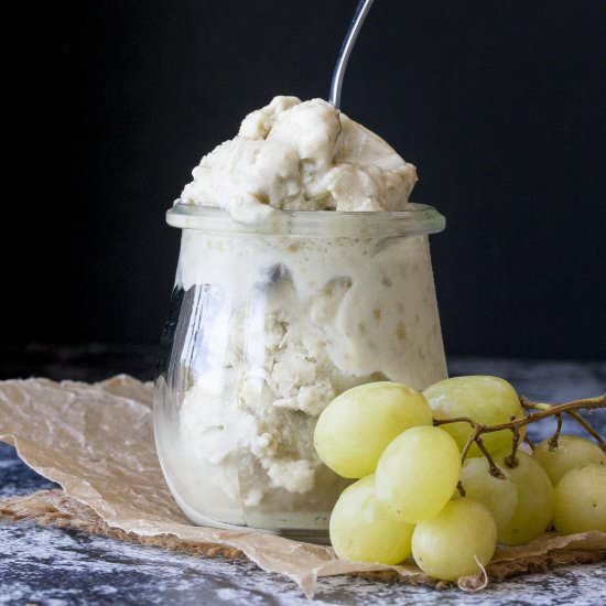 2 Ingredient Instant Frozen Yogurt!