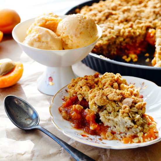 Apricot Cobbler with Ice Cream