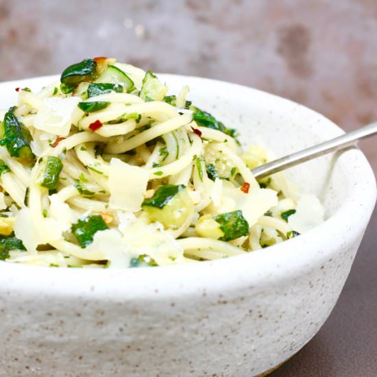 Zucchini and Garlic Pasta