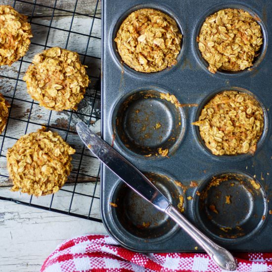 Carrot Cake Baked Oatmeal Cups
