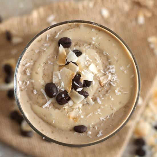 Coconut Cashew Latte Smoothie