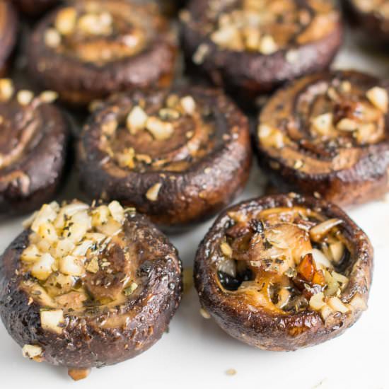 Roasted Garlic Butter Mushrooms