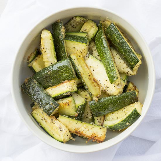 Baked Parmesan Zucchini Fries