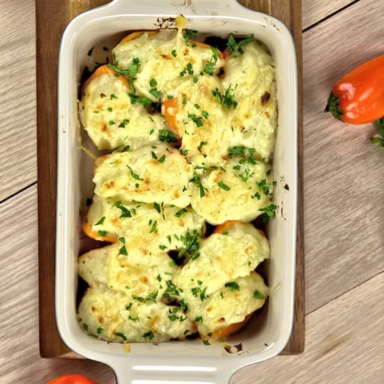 Sweet Peppers Filled with Cheese