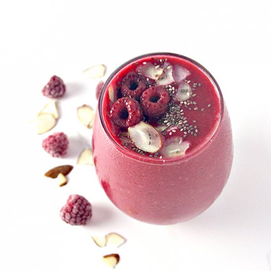 Raspberry Almond Smoothie