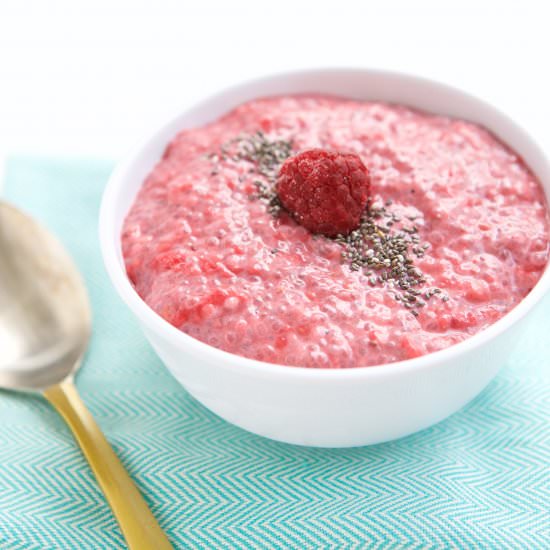 Raspberry Chia Pudding