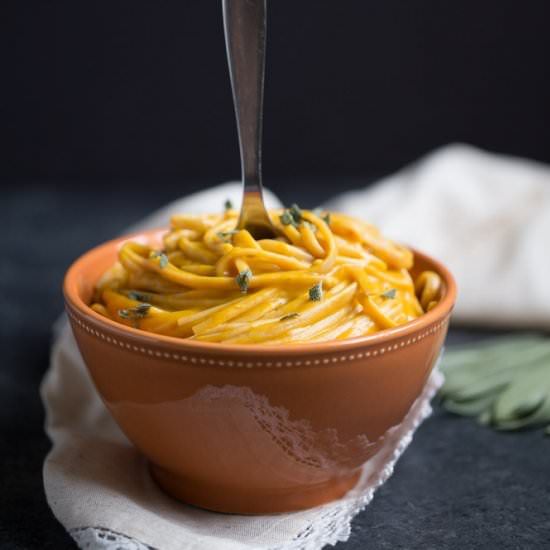 Vegan Pumpkin Cream Sauce