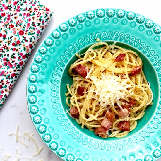 Classic Spaghetti Carbonara