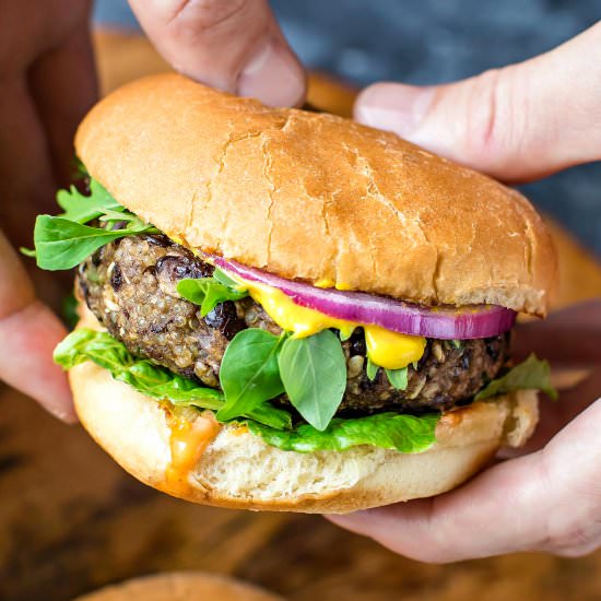 Quinoa Black Bean Veggie Burgers