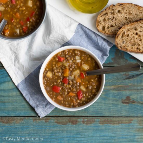 Mediterranean lentil soup