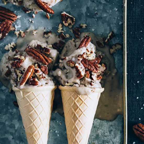 Coconut Pecan Ice Cream {Vegan}