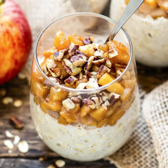 Apple Cinnamon Overnight Oats